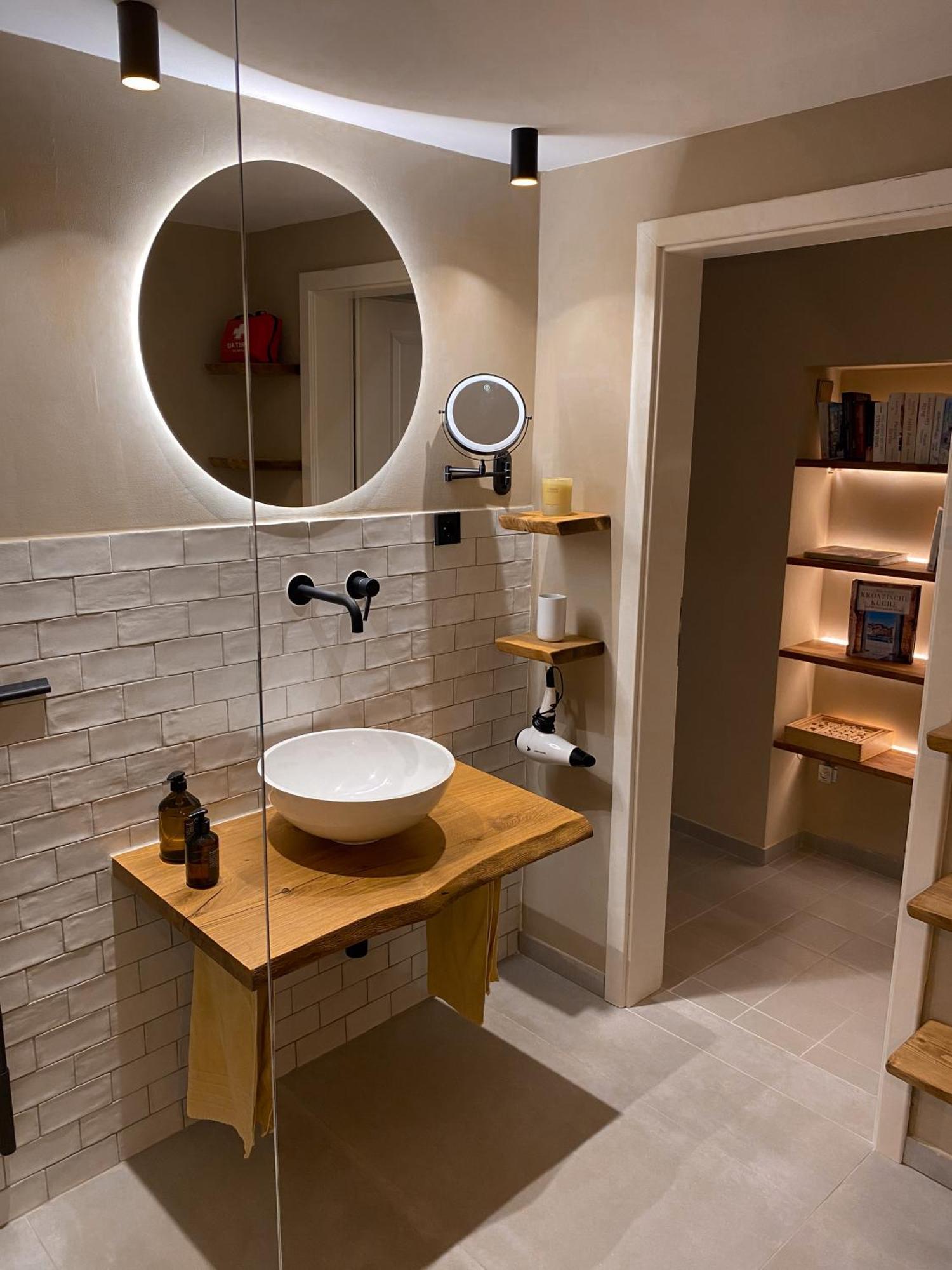 Cosy Getaway Villa Gostinjac Ngoại thất bức ảnh