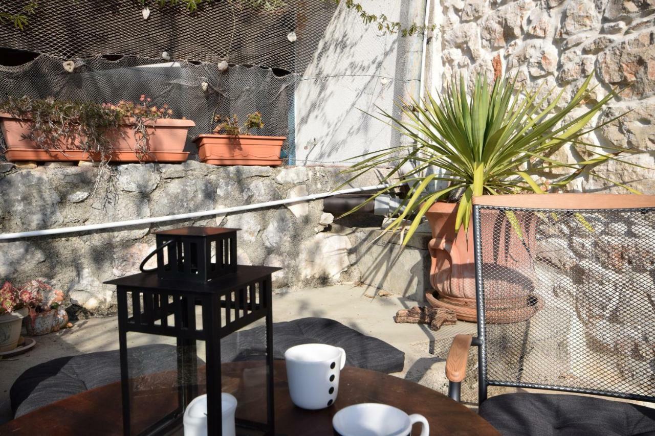 Cosy Getaway Villa Gostinjac Ngoại thất bức ảnh